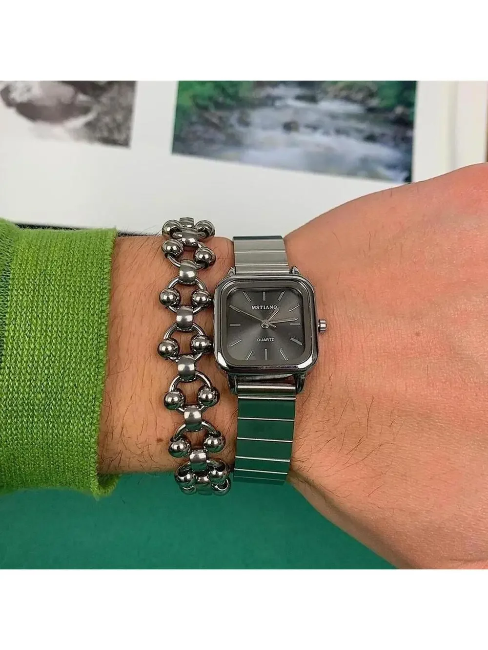 2000s Y2k style silver square watch. Classy sporty style watch. Stainless steel
